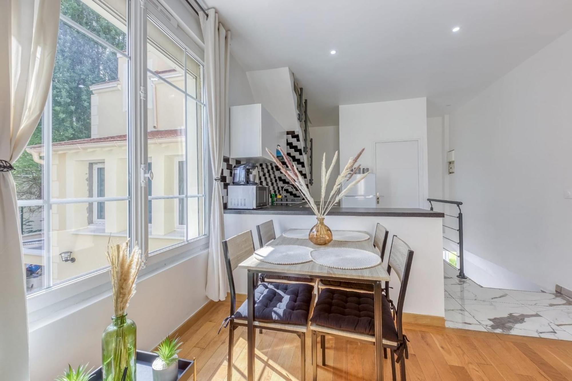 Joli Appartement De Vacances 에쿠엥 외부 사진
